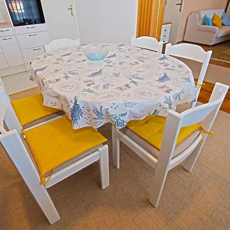 Marija 1327